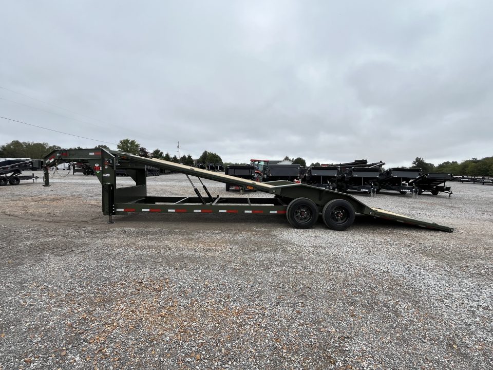 New 2027 MAXXD 102" X 28' 18K Gooseneck Power Tilt Trailer