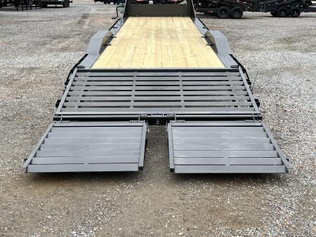New 2027 MAXXD Gooseneck Trailer | 102" x 32' 18K GVWR