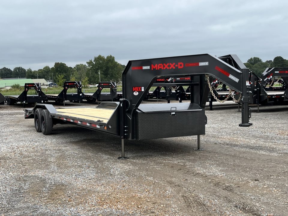 New 2027 MAXX-D 102"X28' 22K Gooseneck Equipment Trailer