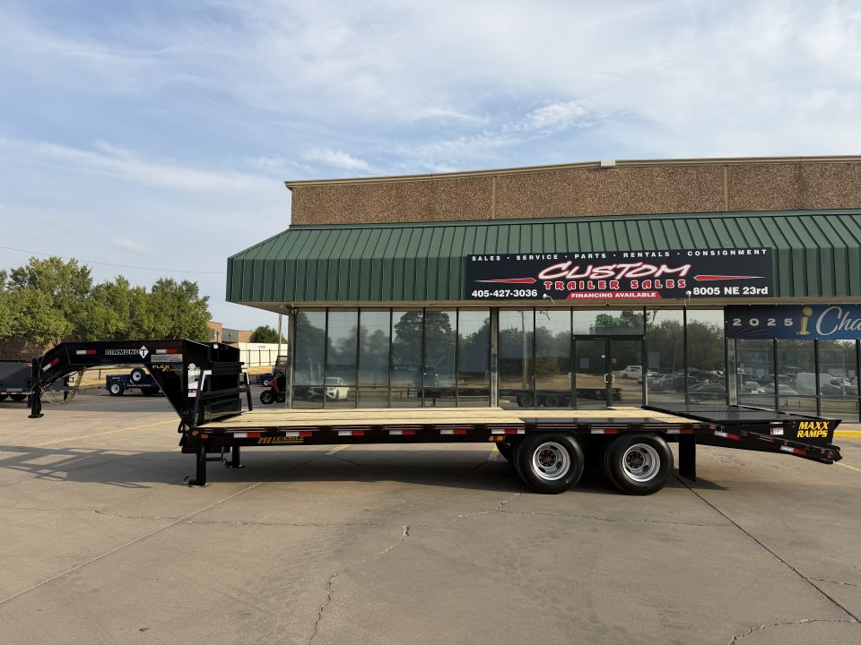 New #038874 2027 DIAMOND T DTF 25 X 102 DUAL TANDEM 20K GOOSENECK W/ MAXX RAMPS