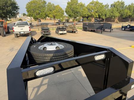 New #038874 2027 DIAMOND T DTF 25 X 102 DUAL TANDEM 20K GOOSENECK W/ MAXX RAMPS