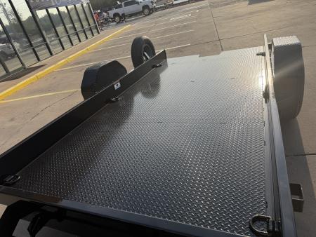 New #038766 2027 DIAMOND T SLT 14 X 79 SINGLE AXLE 7K SCISSOR LIFT TILT TRAILER W/ SPARE