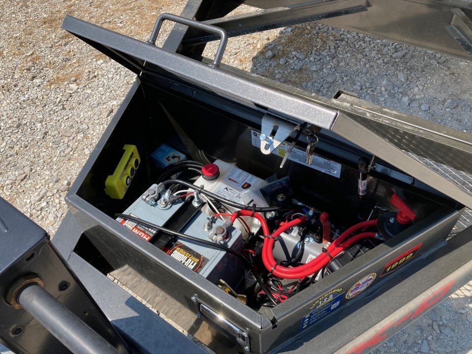 New 2027 MAXX-D 102X24 TANDEM 14K FULL TILT W/ DRIVE OVER FENDERS, SPARE, WINCH PLATE & WIRELESS REMOTE Tilt Trailer