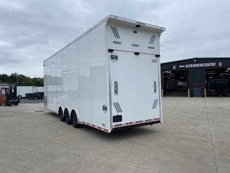 New United Trailers USH-8.5X32 Stacker