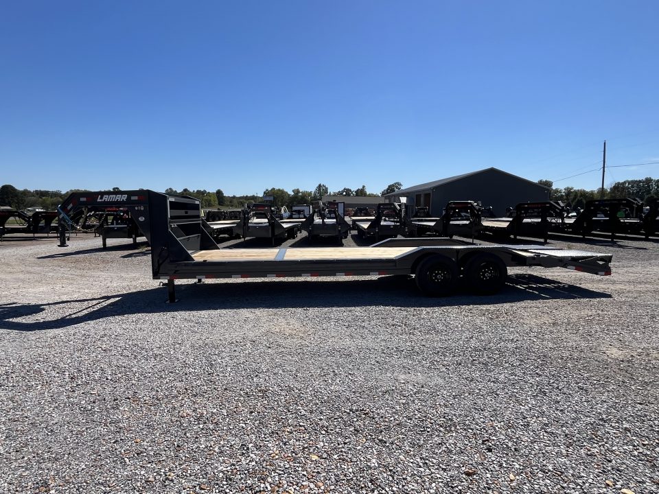 New 2027 Lamar 102" x 26' 14K GVWR Gooseneck Trailer