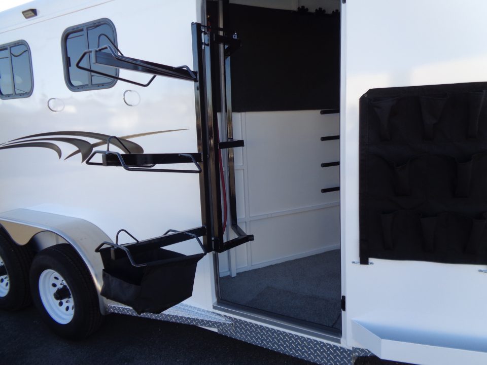 New 2027 Trails West *ADV MX II 3H * ADVENTURE MX II 3-Horse Slant Load Horse Trailer