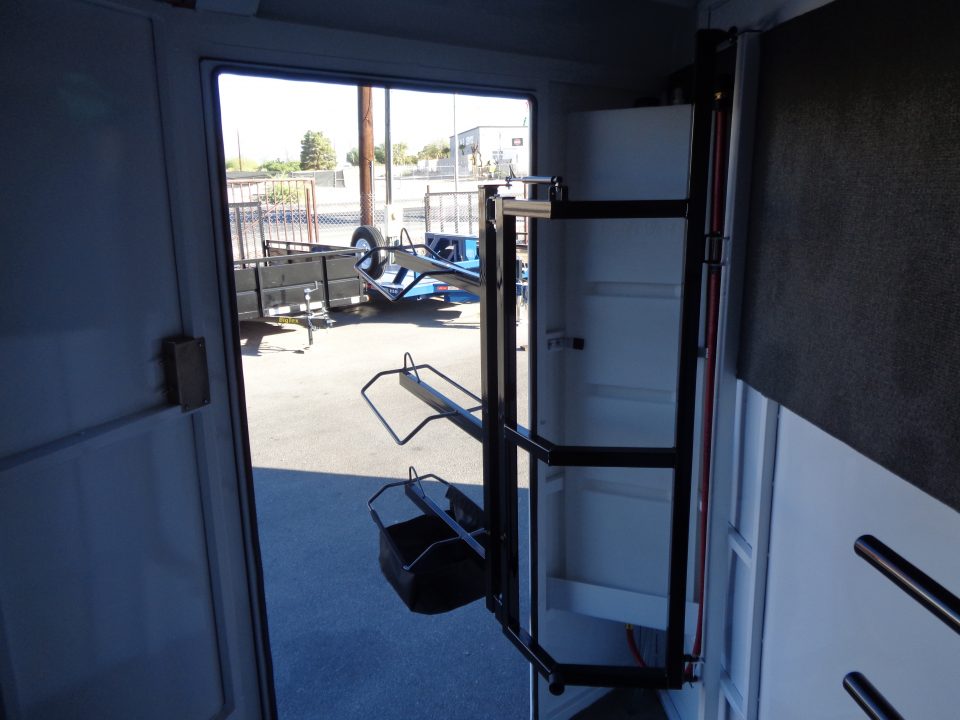 New 2027 Trails West *ADV MX II 3H * ADVENTURE MX II 3-Horse Slant Load Horse Trailer