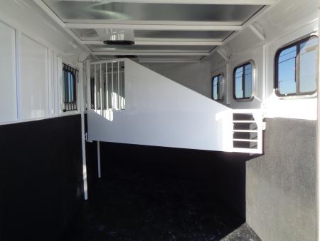 New 2027 Trails West *ADV MX II 3H * ADVENTURE MX II 3-Horse Slant Load Horse Trailer