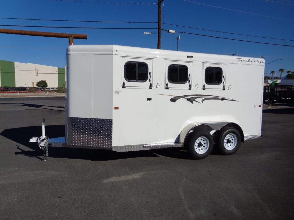 New 2027 Trails West *ADV MX II 3H * ADVENTURE MX II 3-Horse Slant Load Horse Trailer