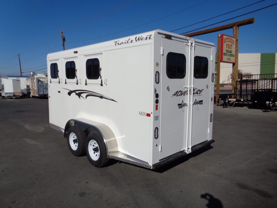 New 2027 Trails West *ADV MX II 3H * ADVENTURE MX II 3-Horse Slant Load Horse Trailer