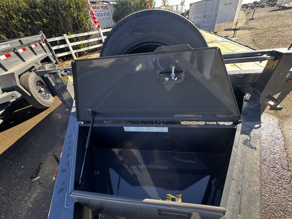 New 2027 Lamar Trailers EQ-DO Equipment Trailer