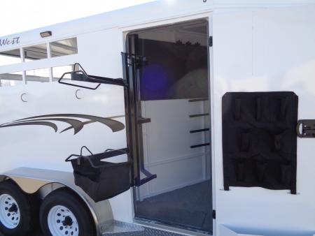 New 2027 Trails West * ADVENTURE II 2H * 2-Horse Slant Load Horse Trailer