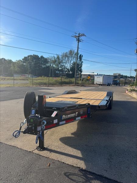 New 2027 Diamond C 8.5x22 Equipment, 18' Tilt, Drive-Over Fenders HXD210