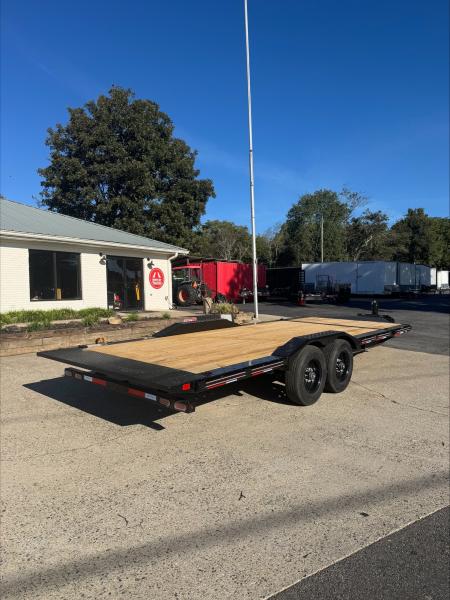 New 2027 Diamond C 8.5x22 Equipment, 18' Tilt, Drive-Over Fenders HXD210