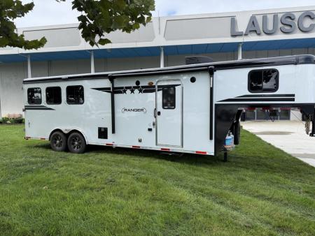 New 2027 Bison Trailers RG-8309B Horse Trailer