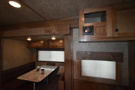 New 2027 Lakota Legacy 8415SR Horse Trailer