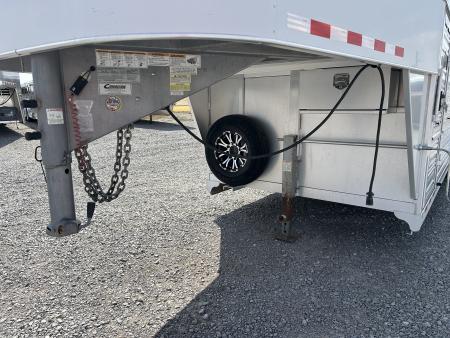 Used 2015 Cimarron Showstar 9064