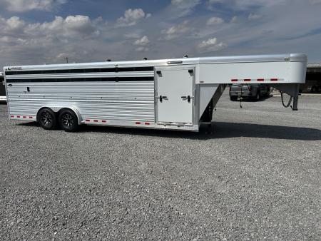 Used 2015 Cimarron Showstar 9064