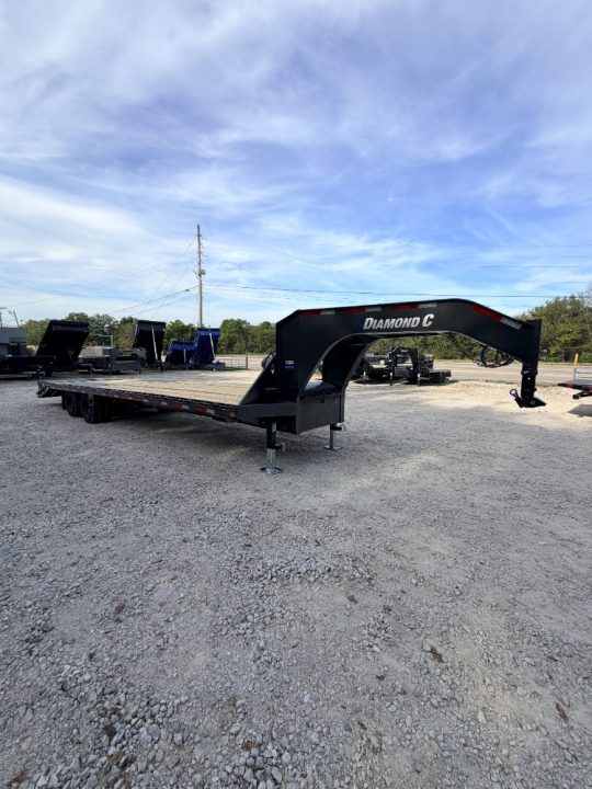 New 2027 Diamond C Trailers 25.9K FMAX212 Max Ramps 32'X102" Flatbed Trailer