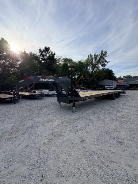 New 2027 Diamond C Trailers 25.9K FMAX212 Max Ramps 32'X102" Flatbed Trailer