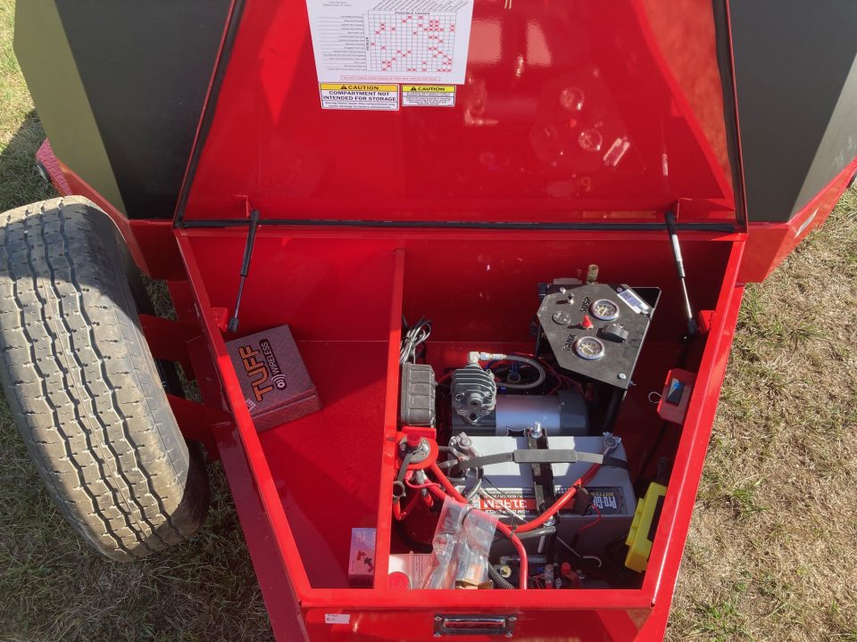 New 2027 MAXX-D 80X24 TANDEM 9.9K DROP-N-LOAD W/ HYDROJACK, WINCH, IN FLOOR TOOL BOX & WIRELESS REMOTE Car Hauler