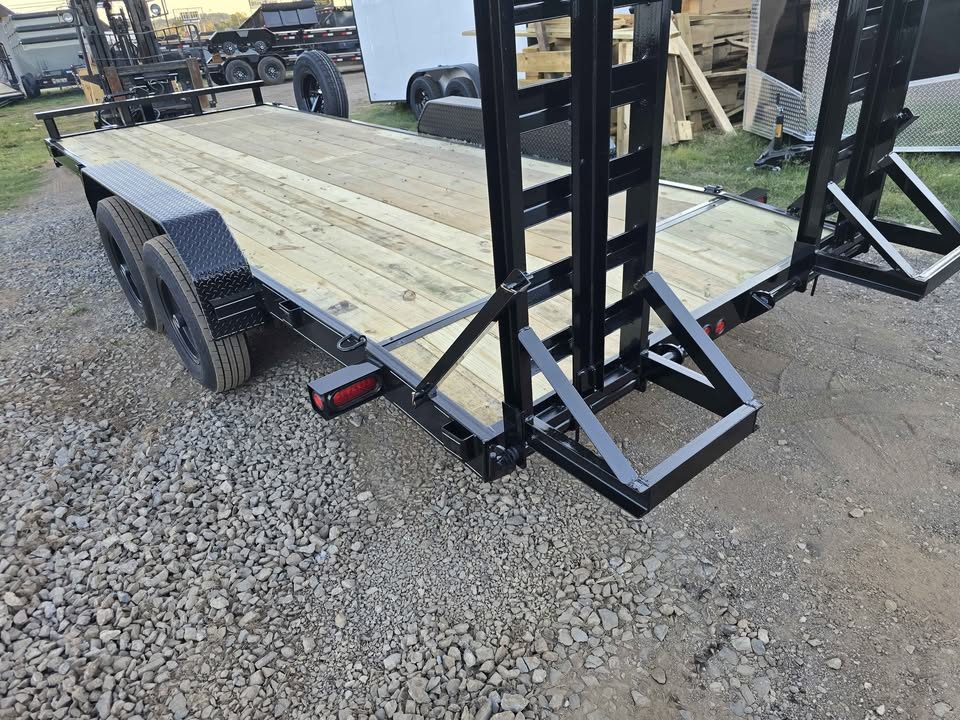 New 2026 82X20 14000LB DELUXE MODEL blow out sale