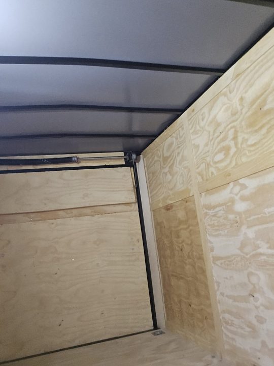 New 6X12SA (White / Gray / Black)