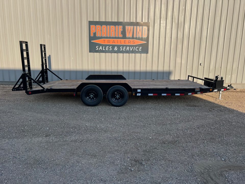 New 2025 PJ Trailers 20' CE Equipment Equipment Trailer