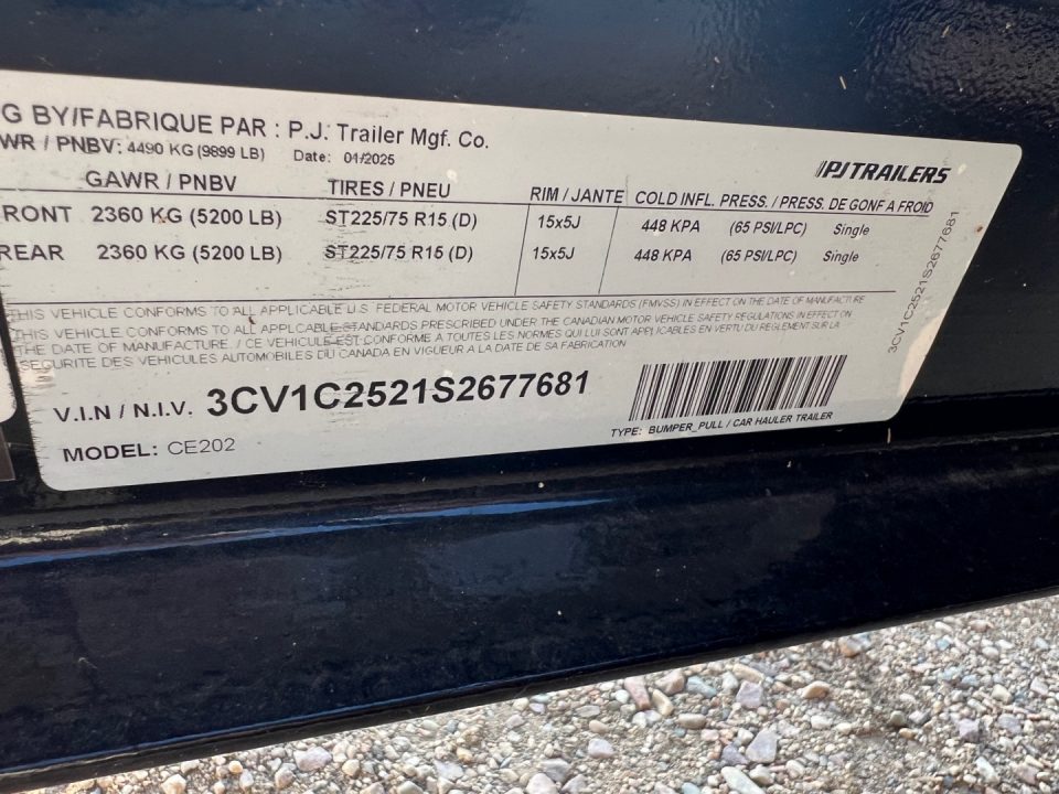 New 2025 PJ Trailers 20' CE Equipment Equipment Trailer