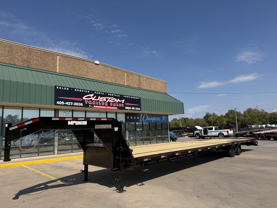 New #144780 2026 MP CUSTOMS 40 X 102 TANDEM AXLE 14K FLATBED GOOSENECK W/ MAXX RAMPS