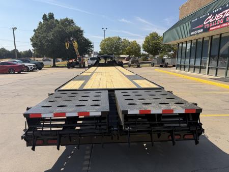 New #144780 2026 MP CUSTOMS 40 X 102 TANDEM AXLE 14K FLATBED GOOSENECK W/ MAXX RAMPS