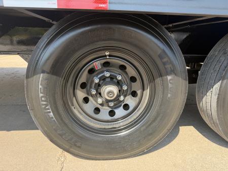 New #144780 2026 MP CUSTOMS 40 X 102 TANDEM AXLE 14K FLATBED GOOSENECK W/ MAXX RAMPS