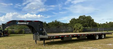 New 2027 Diamond C FMAX212 GOOSENECK TRAILER 102”X40’ PACESETTER ,HYDRO DOVE & JACKS, DISC BRAKES 17.5 ALUMINUM OUTER RIMS