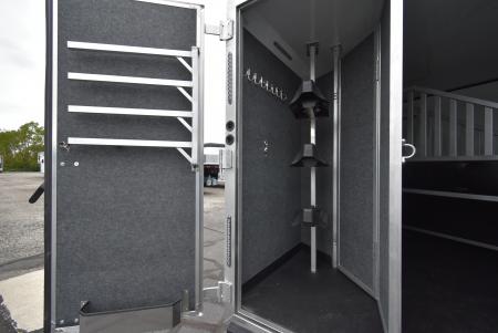 New 2027 Merhow Trailers Stampede Horse Trailer
