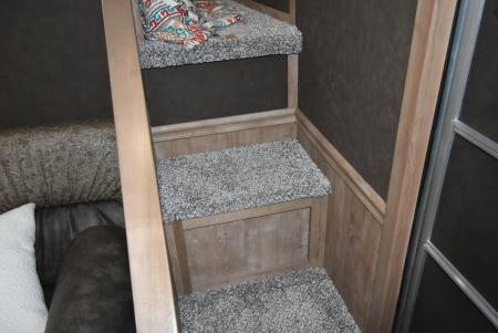New 2027 Merhow Trailers Stampede Horse Trailer