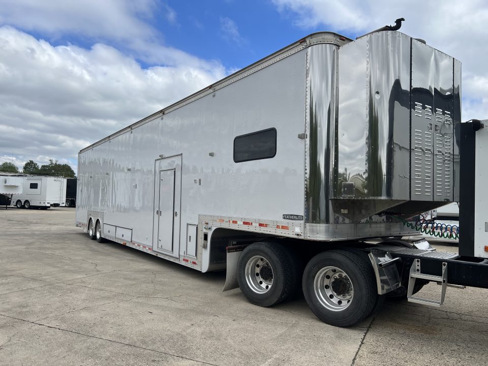 Used 1998 Featherlite Trailers 814700 Car Trailer 53FT