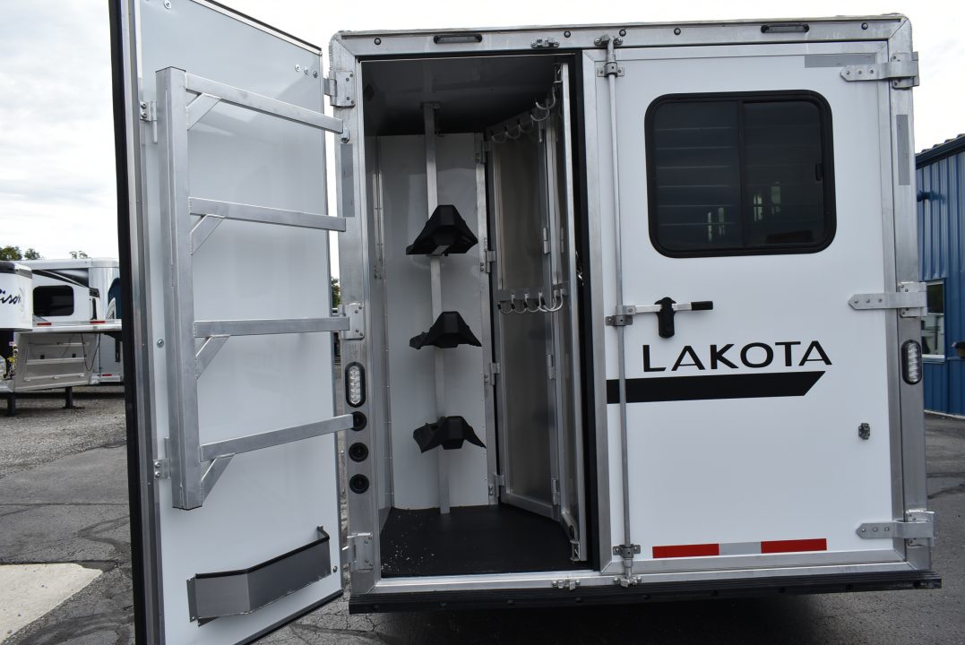 New 2027 Lakota Charger 8311 Horse Trailer