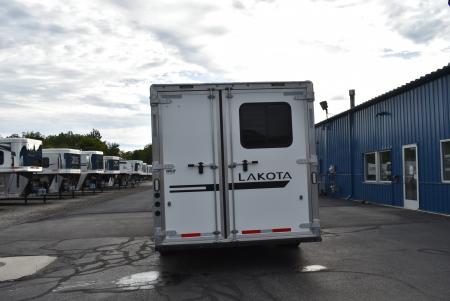New 2027 Lakota Charger 8311 Horse Trailer