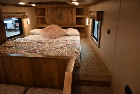 New 2027 Lakota Charger 8311 Horse Trailer