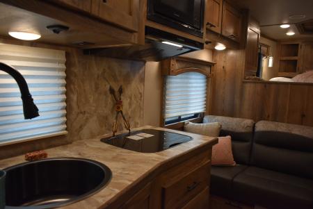 New 2027 Lakota Charger 8311 Horse Trailer