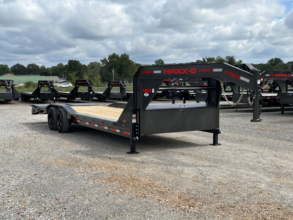New 2027 MAXXD Gooseneck Trailer | 102" x 26' 18K GVWR