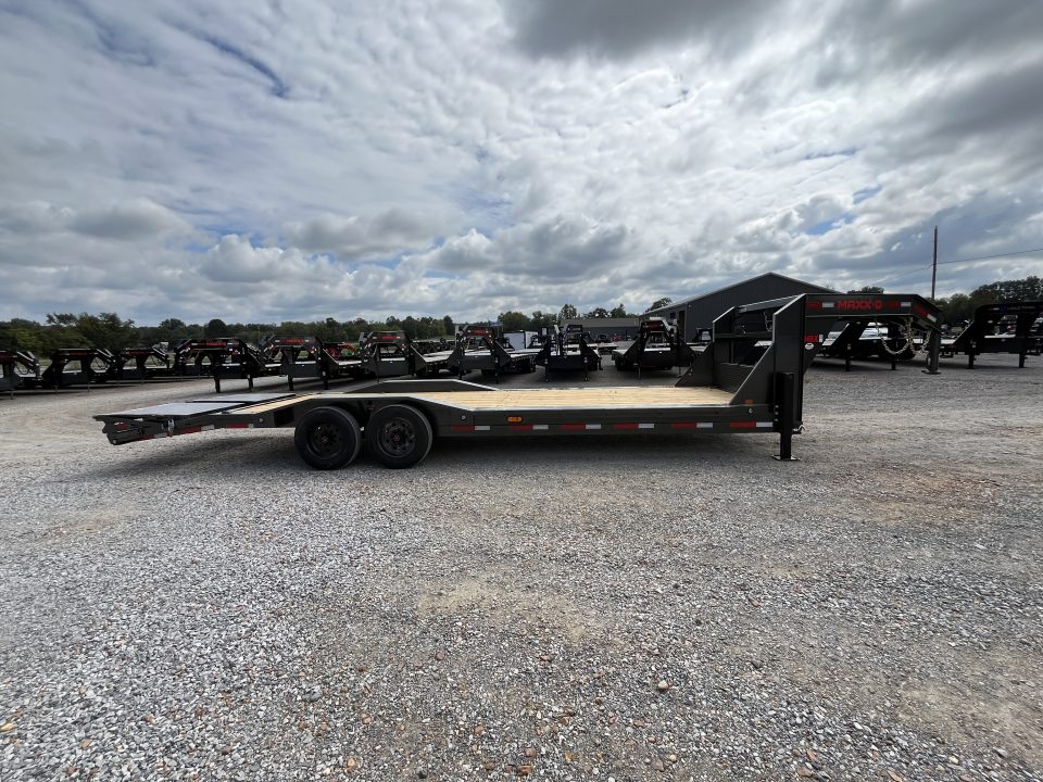 New 2027 MAXXD Gooseneck Trailer | 102" x 26' 18K GVWR