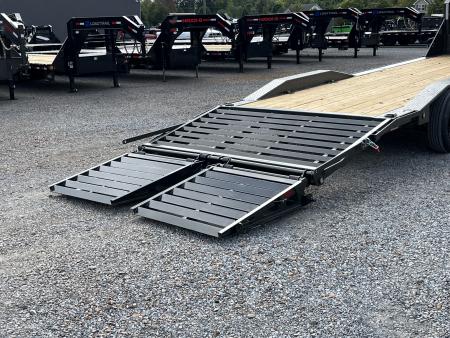New 2027 MAXXD Gooseneck Trailer | 102" x 26' 18K GVWR