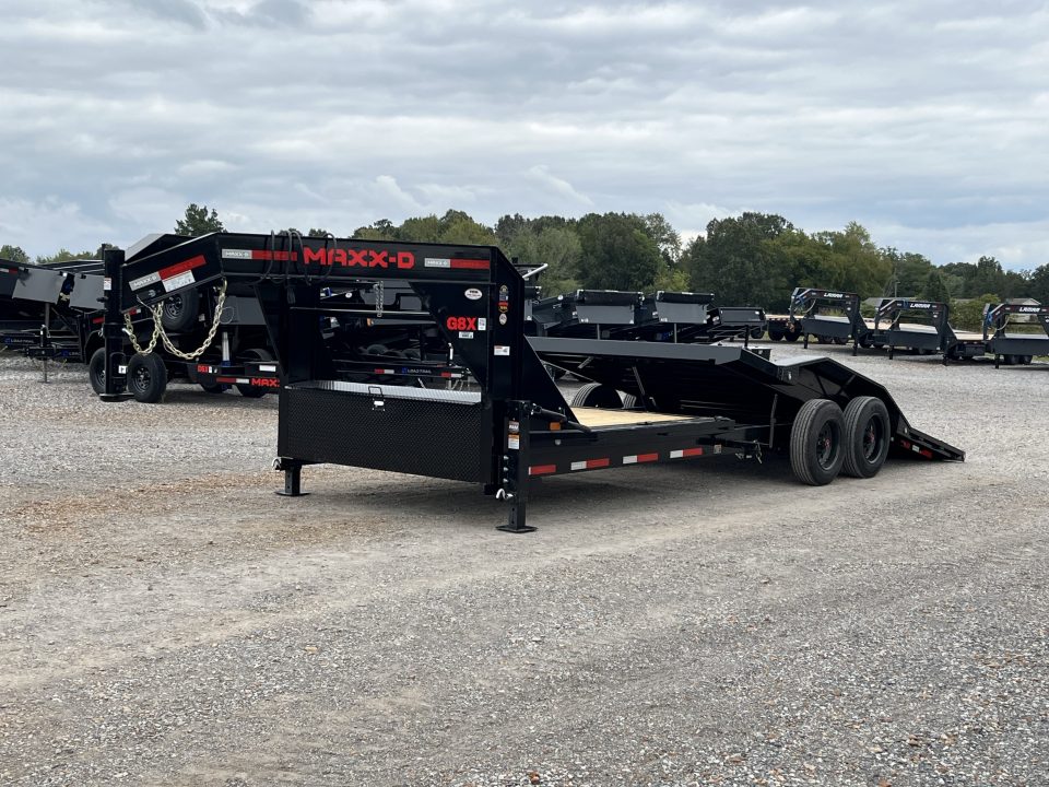 New 2027 MAXX-D 102"X24' 18K Gooseneck Tilt Equipment Trailer