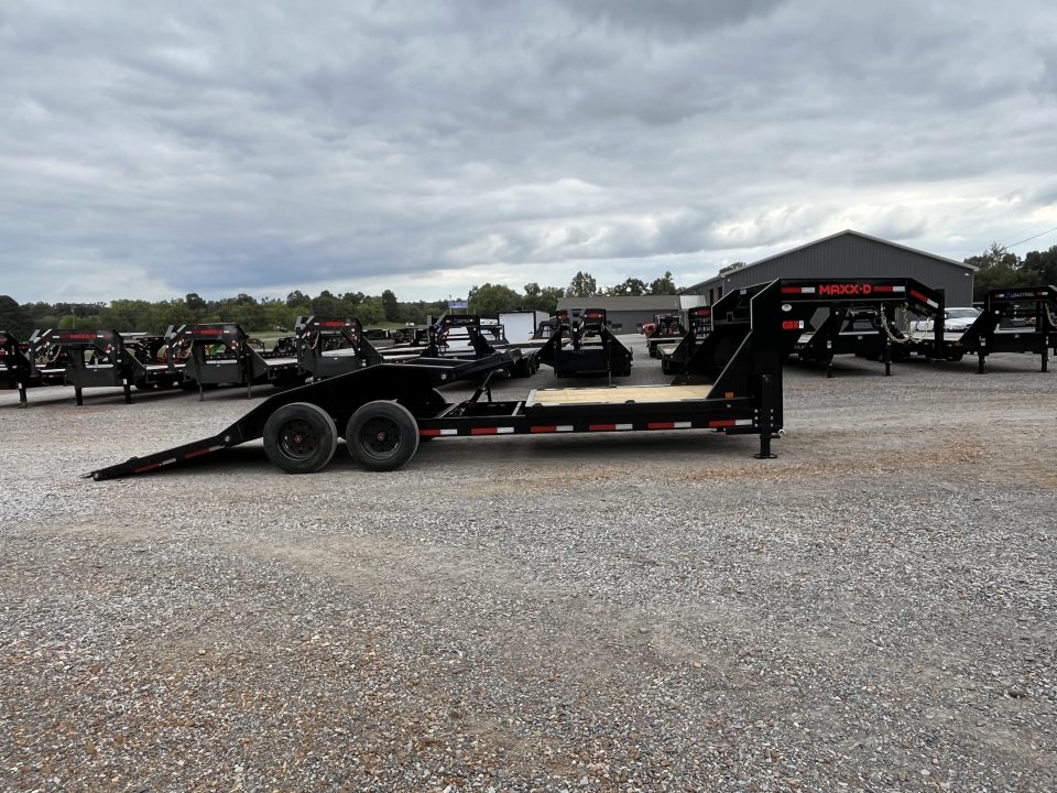New 2027 MAXX-D 102"X24' 18K Gooseneck Tilt Equipment Trailer