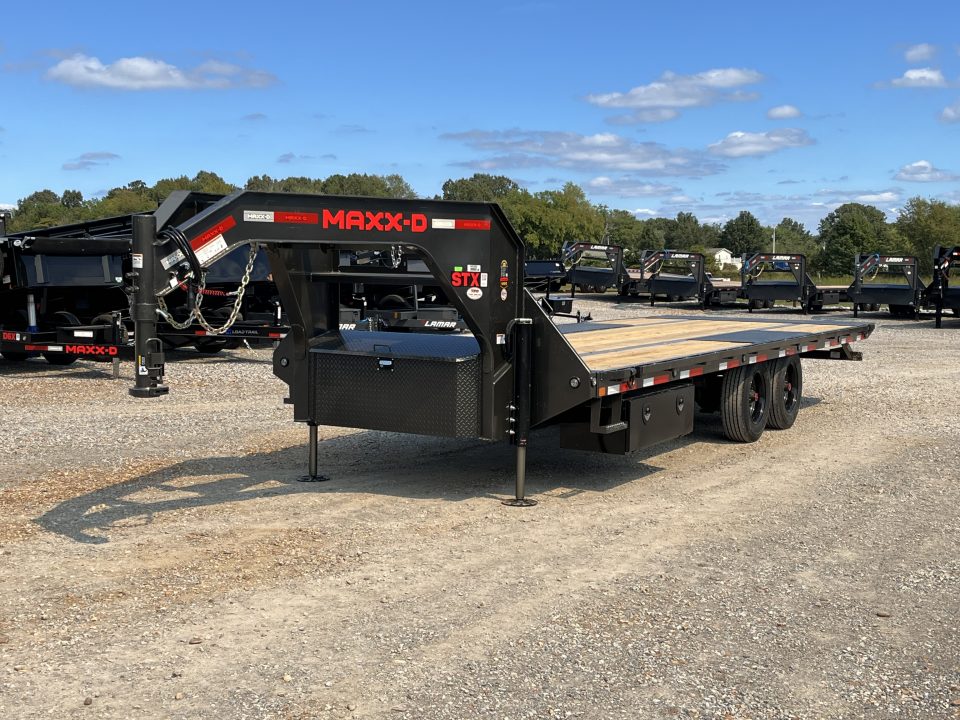 New 2027 MAXXD 102"x24' Gooseneck Deckover Tilt Trailer | 21K GVWR