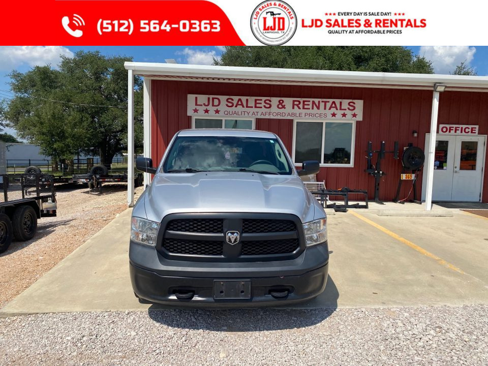 Used 2017 RAM 1500 EXPRESS - 4X4 - QUAD CAB Truck