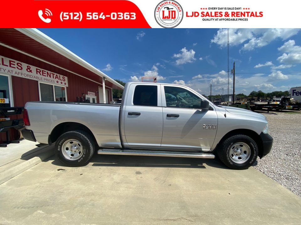 Used 2017 RAM 1500 EXPRESS - 4X4 - QUAD CAB Truck