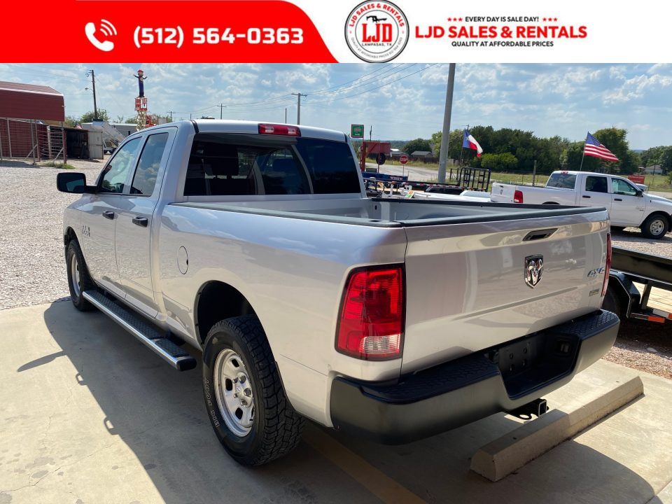Used 2017 RAM 1500 EXPRESS - 4X4 - QUAD CAB Truck