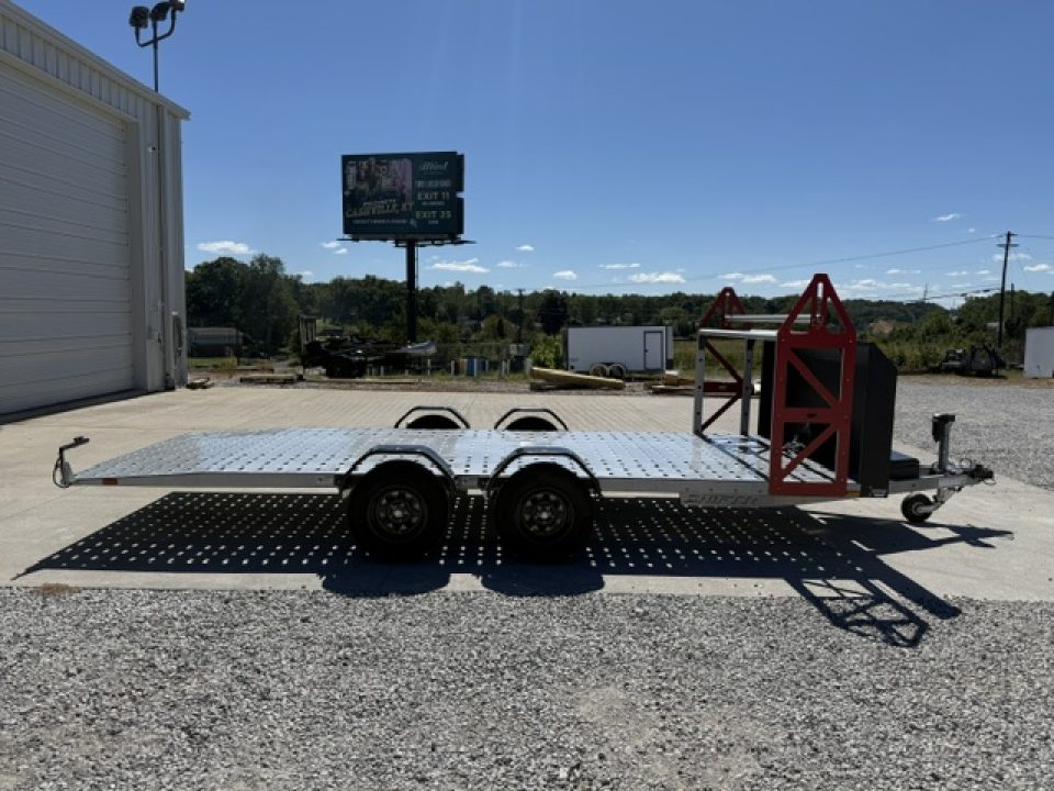 New Futura SHIFTR 8000- Hydraulic Lowering Trailer W/ Tyre Rack, Jockey Jack, Spare Tire, Winch and Rock Guard